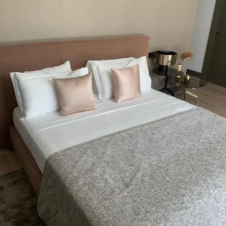 Soho Private Center Μαρμπέλλα