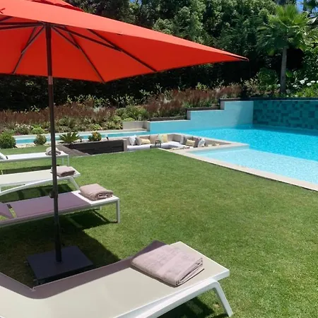 Soho Private Center Bed and Breakfast Μαρμπέλλα